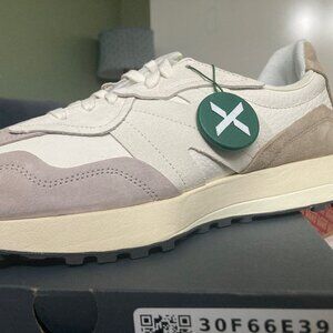 New Balance 327 (Sea Salt w/ Moonrock, size 12)